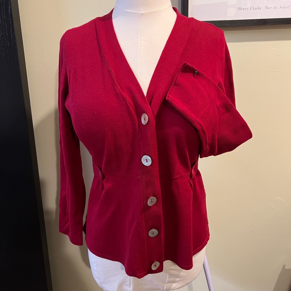 Light weight sweater